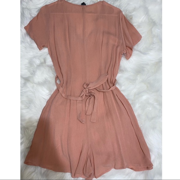 *NEW* Blush pink romper - Picture 2 of 2